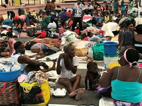 why are haitians fleeing haiti